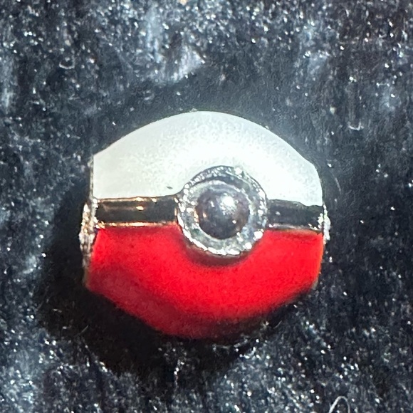 Pokemon Jewelry - Pokemon Pokeball Fully Enameled Charm For Charm Bracelet